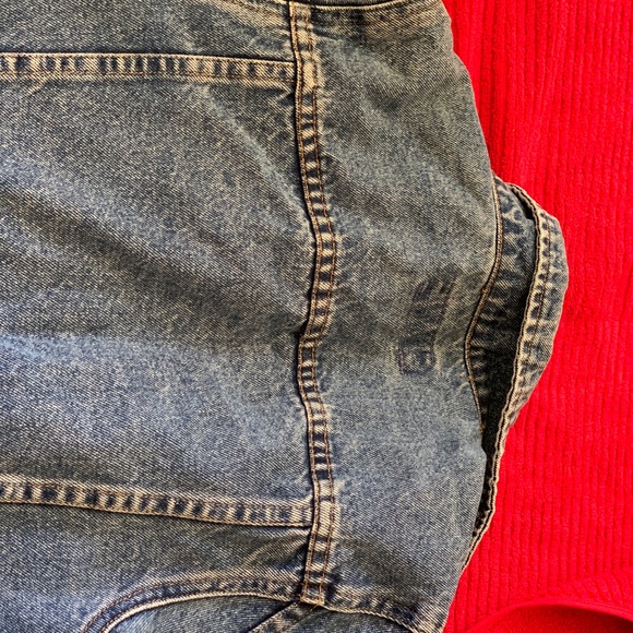 Denim jacket - Picture 2 of 4